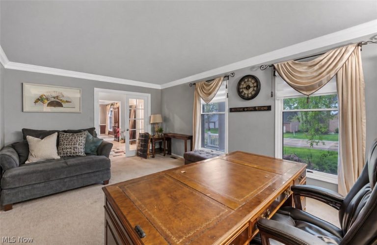 106 Lethbridge Circle, Akron, OH - Photo 5