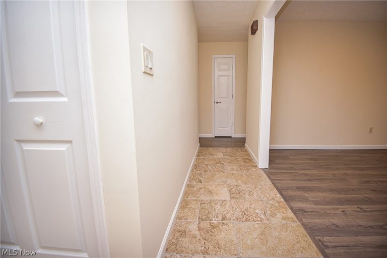 3541 Monte Vista Drive, Brunswick, OH - Photo 5
