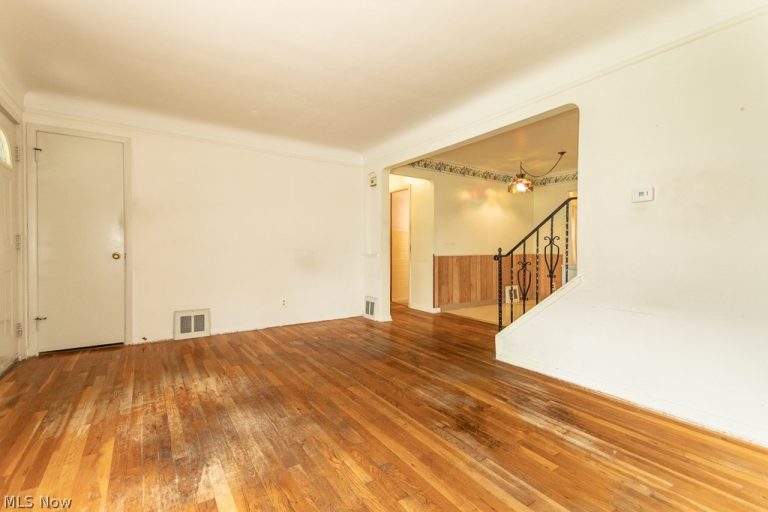 357 307th Street, Willowick, OH - Photo 4