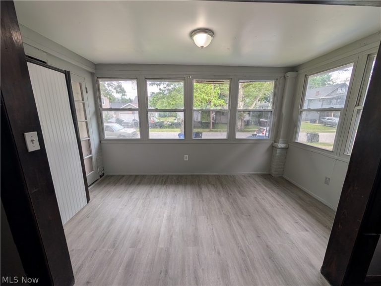 475 146th Street, Cleveland, OH - Photo 6