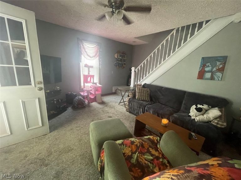 730 Otsego Avenue, Coshocton, OH - Photo 5