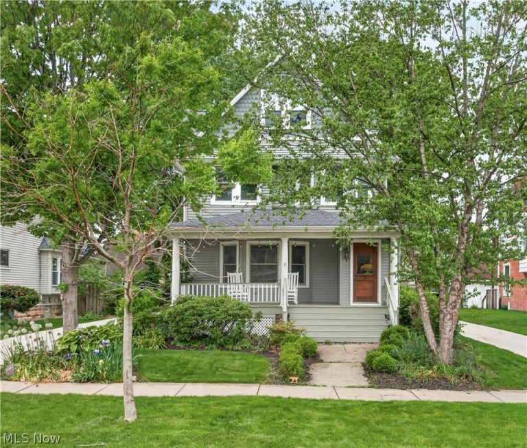 1490 Mars Avenue, Lakewood, OH - Photo 2