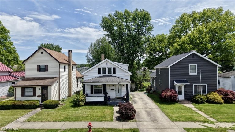 357 3rd Street, New Philadelphia, OH - Photo 3