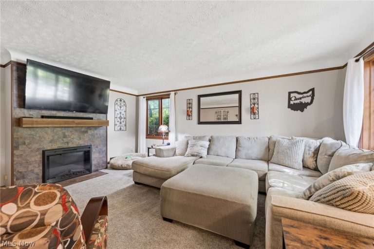 3134 140th, Cleveland, OH - Photo 6