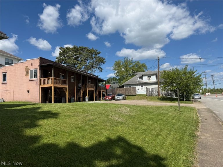 3010 Camden Avenue, Parkersburg, WV - Photo 4