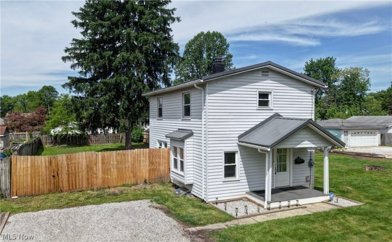 1624 Breiding Road, Akron, OH - Photo 2