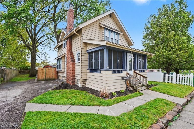 538 Stow Avenue, Cuyahoga Falls, OH - Photo 3