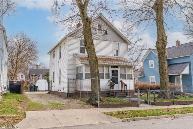105 Westwood Avenue, Akron, OH, 44302