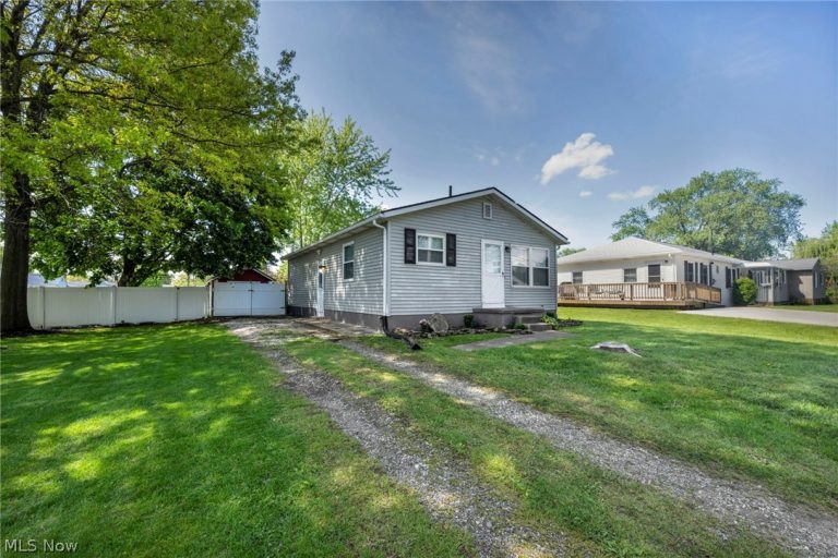 1144 Noble Street, Barberton, OH - Photo 3
