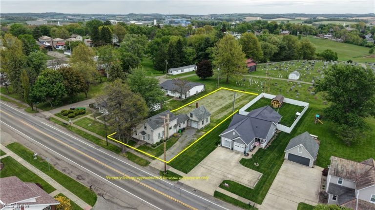 167 Mill Street, Sugarcreek, OH - Photo 8