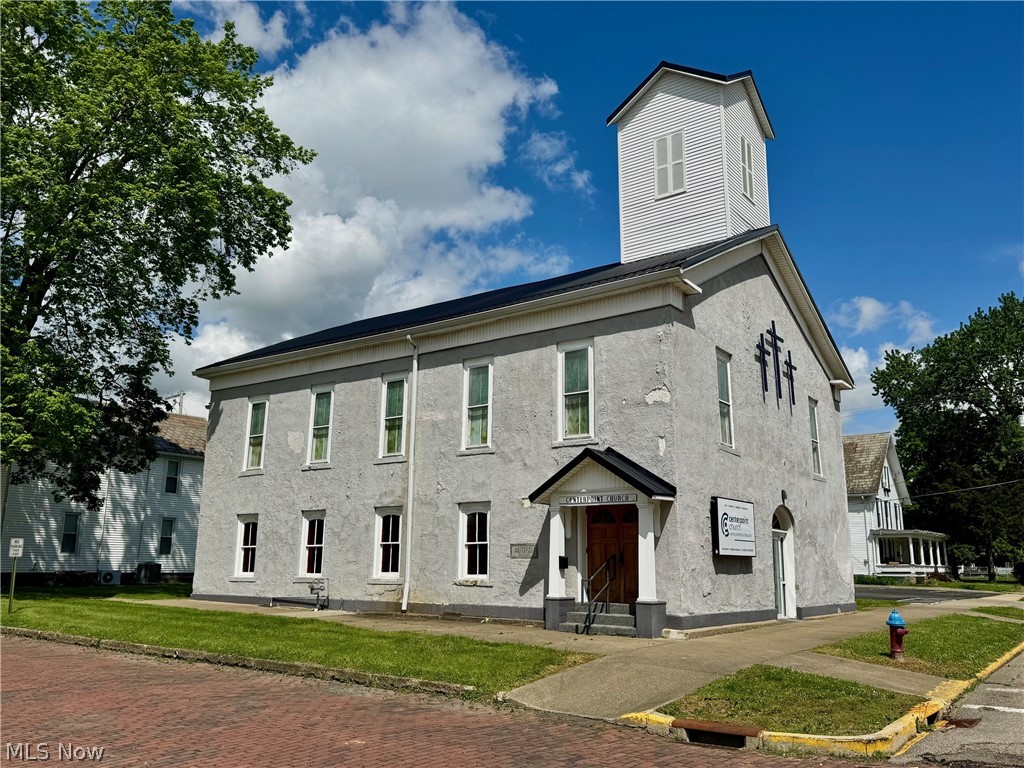 73 9th Street, Mcconnelsville, OH