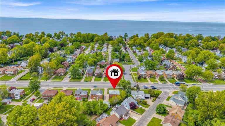 20470 Lake Shore Boulevard, Euclid, OH - Photo 5