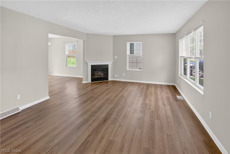 10540 Clairdoan Avenue, Cleveland, OH - Photo 2