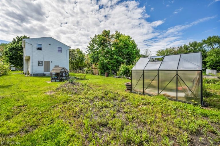 1813 Lexington Avenue, Lorain, OH - Photo 8