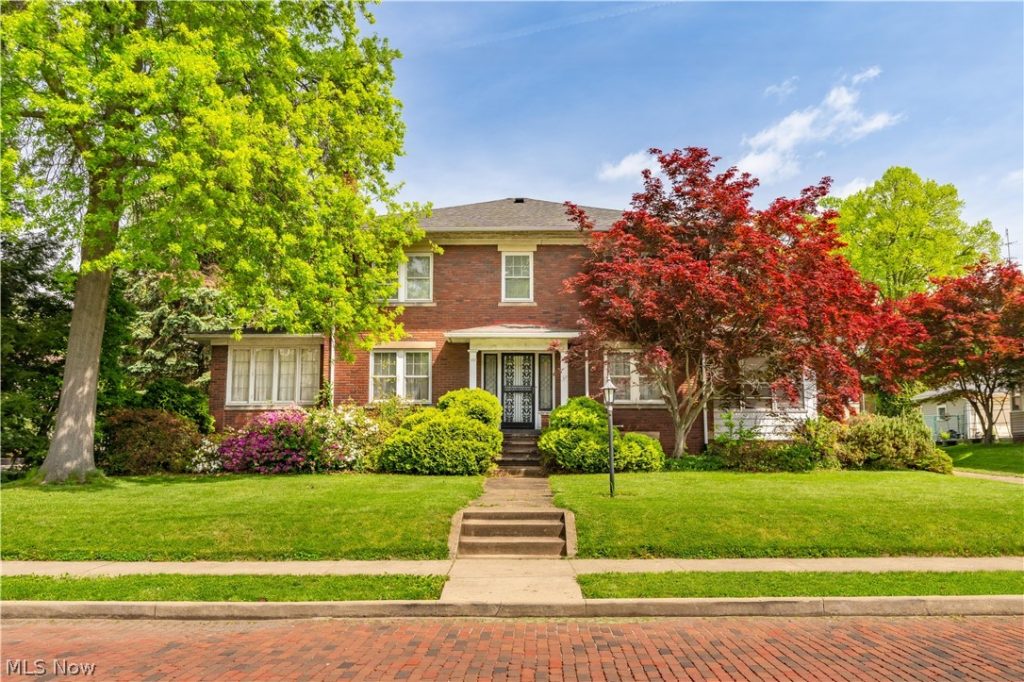 317 18th Street, Canton, OH