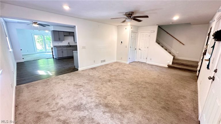 451 Morrell Avenue, Painesville Twp, OH - Photo 5