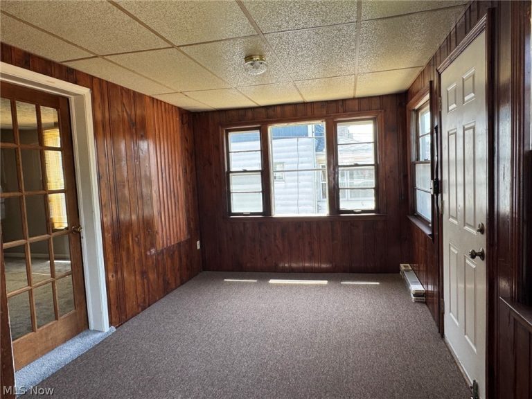 2113 11th Street, Akron, OH - Photo 8