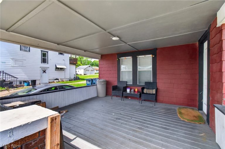 978 Wooster Road, Barberton, OH - Photo 3