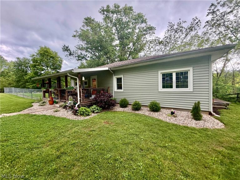 777 Valley Mills Road, Parkersburg, WV, 26104