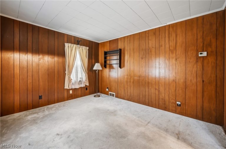 3961 Main Street, Hubbard, OH - Photo 6