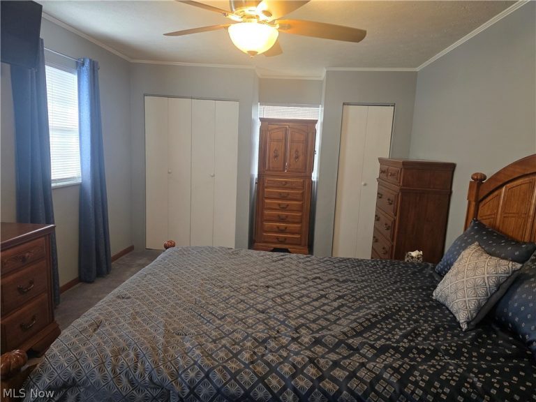 206 5th Street, Williamstown, WV - Photo 5
