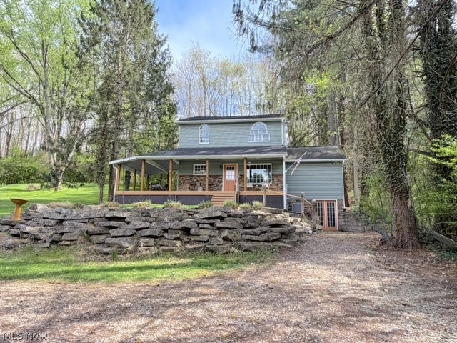 8260 Walnut Street, Sherrodsville, OH, 44675