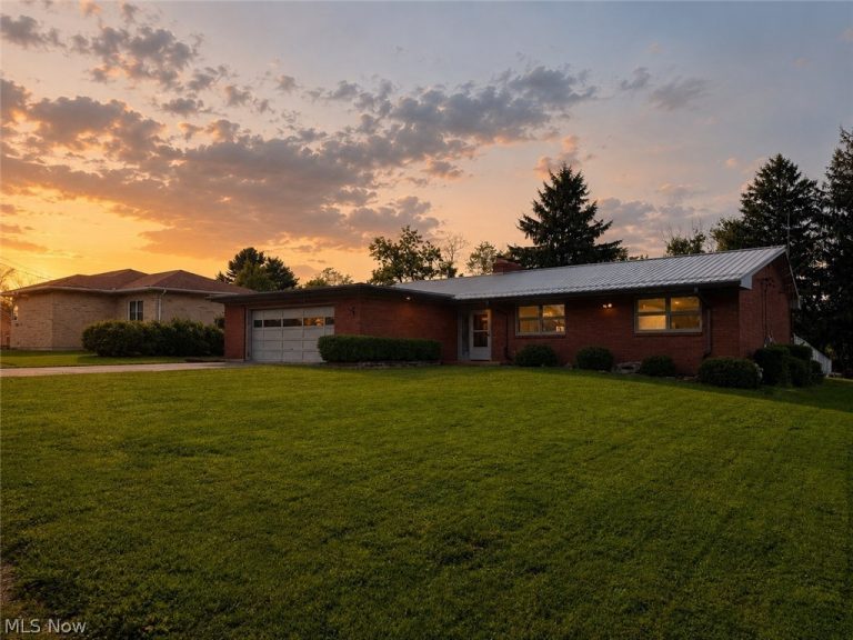 4309 Southeast Drive, Steubenville, OH, 43953