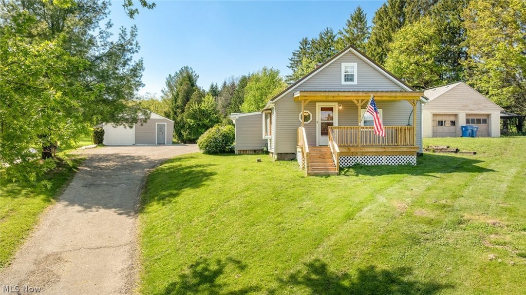 3002 Clark Mill Road, Norton, OH