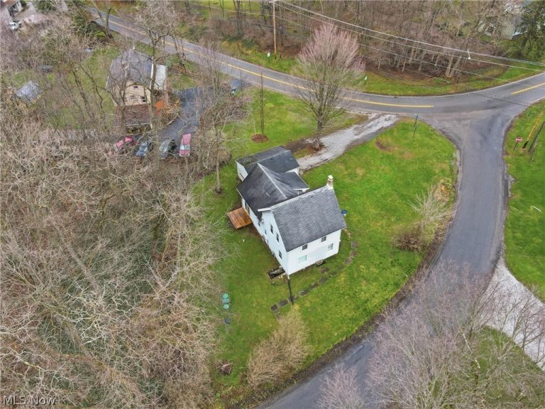 6279 Allyn Road, Hiram, OH - Photo 8