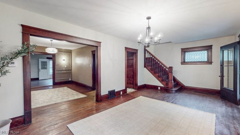 645 Summit Street, Alliance, OH - Photo 6