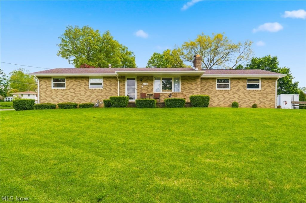 2148 Clearview Street, Massillon, OH