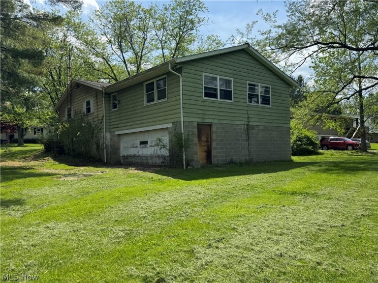 1651 Trend Drive, Zanesville, OH - Photo 8