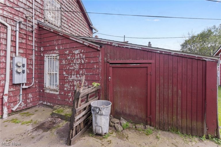 3238-3240 49th Street, Cleveland, OH - Photo 4