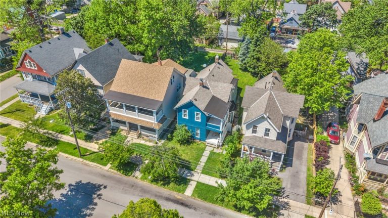 3010 Daisy Avenue, Cleveland, OH - Photo 4