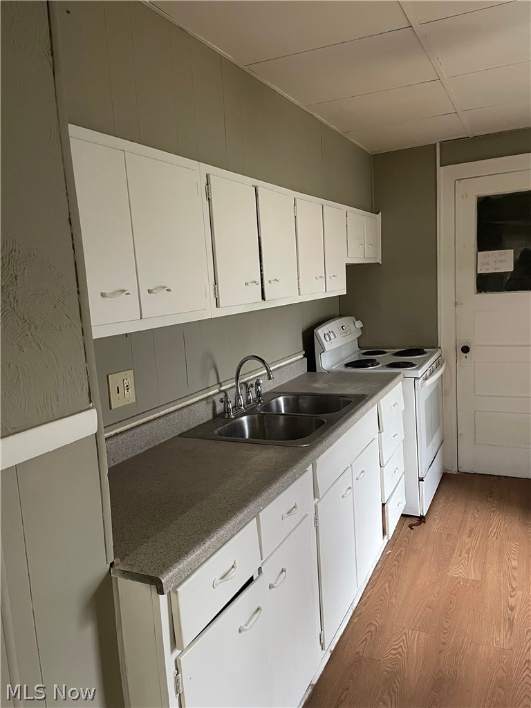 516 Wildwood Avenue, Akron, OH - Photo 3