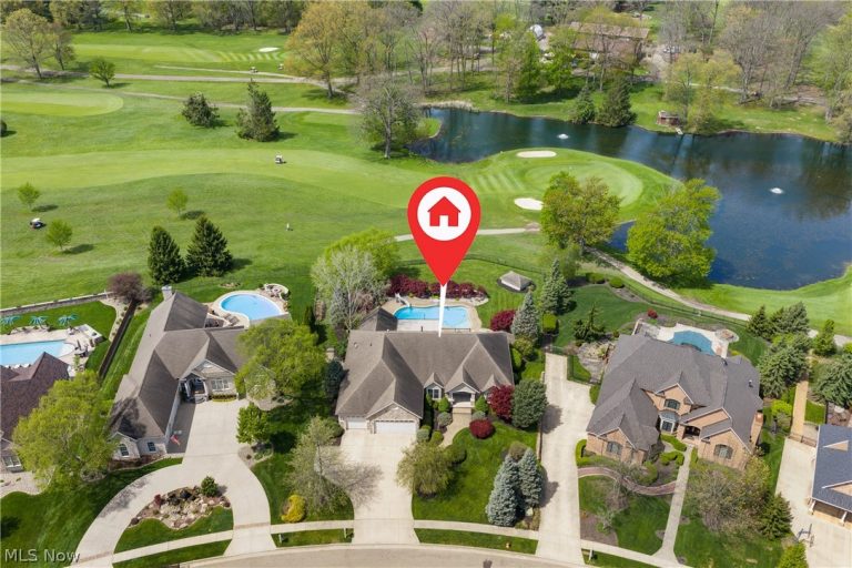 3448 Chadwick Drive, Uniontown, OH - Photo 3