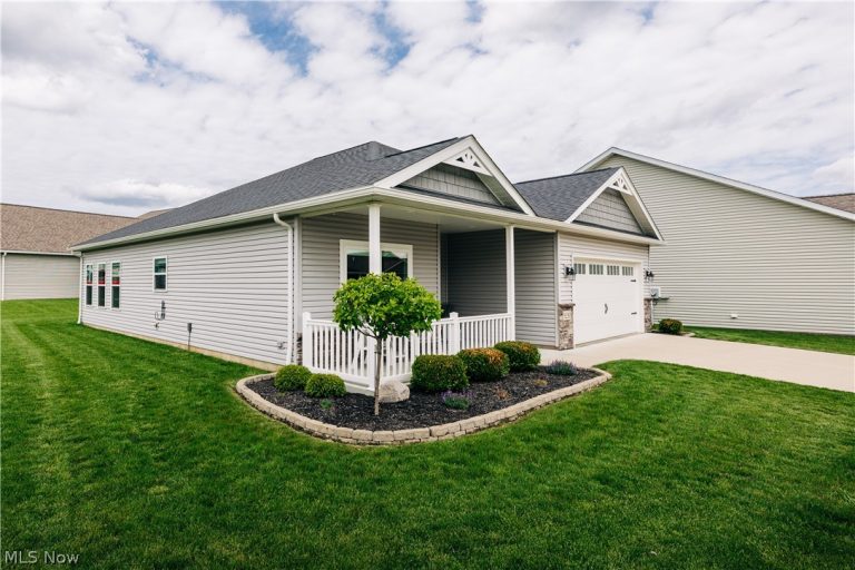 9280 Woodland Blue Drive, Seville, OH - Photo 4