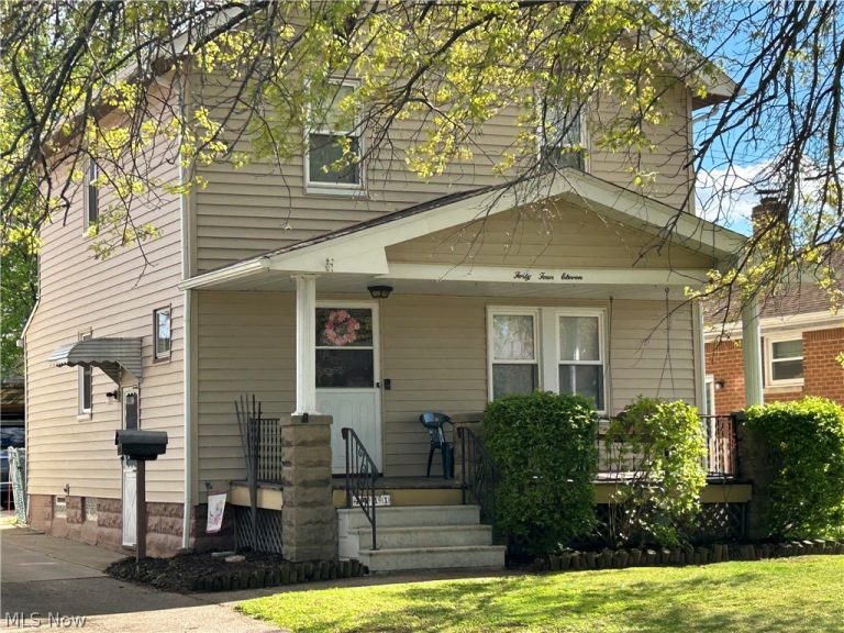 4411 Maplecrest Avenue, Parma, OH, 44134