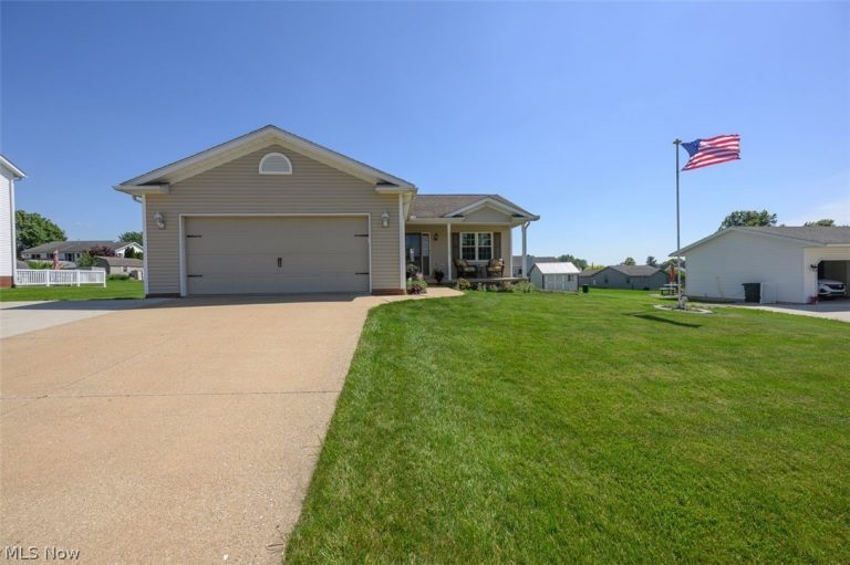 312 Apple Ridge Drive, Apple Creek, OH - Photo 3