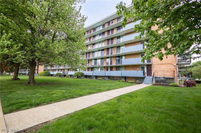 2331 Market Street #124, Akron, OH - Photo 2