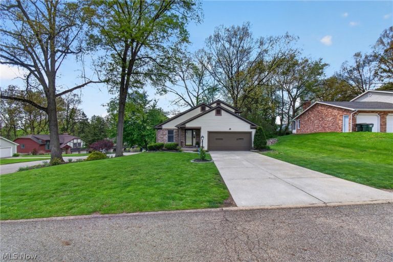 5346 Burlawn Street, Canton, OH - Photo 3