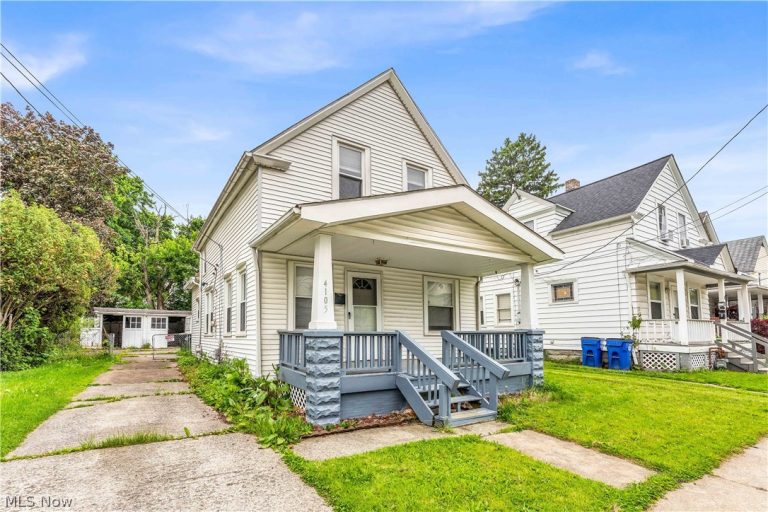 4105 Muriel Avenue, Cleveland, OH - Photo 2