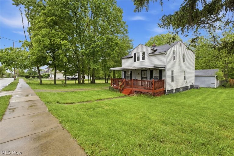 4582 173rd Street, Cleveland, OH - Photo 6