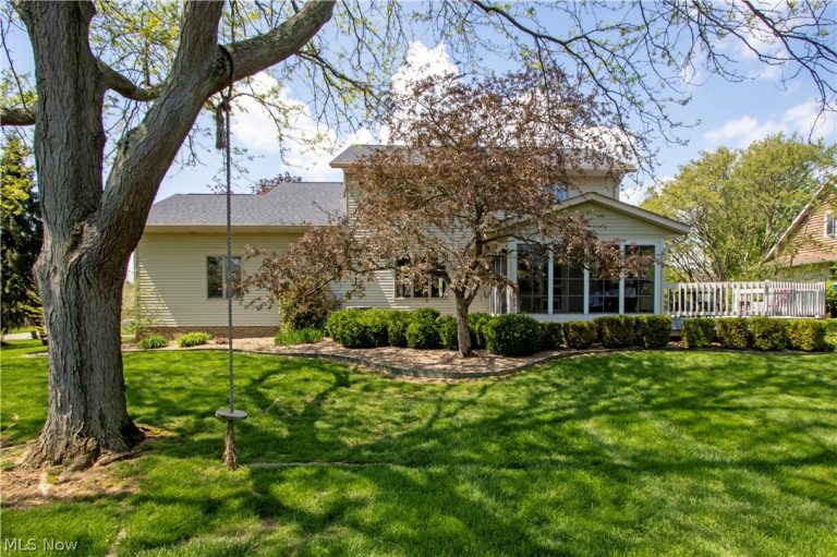 1961 Canterbury Lane, Wooster, OH - Photo 3