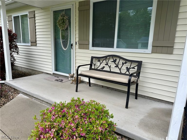 1298 Elberon Avenue, Salem, OH - Photo 3