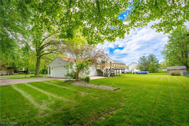 6518 Lorraine Avenue, Massillon, OH - Photo 4