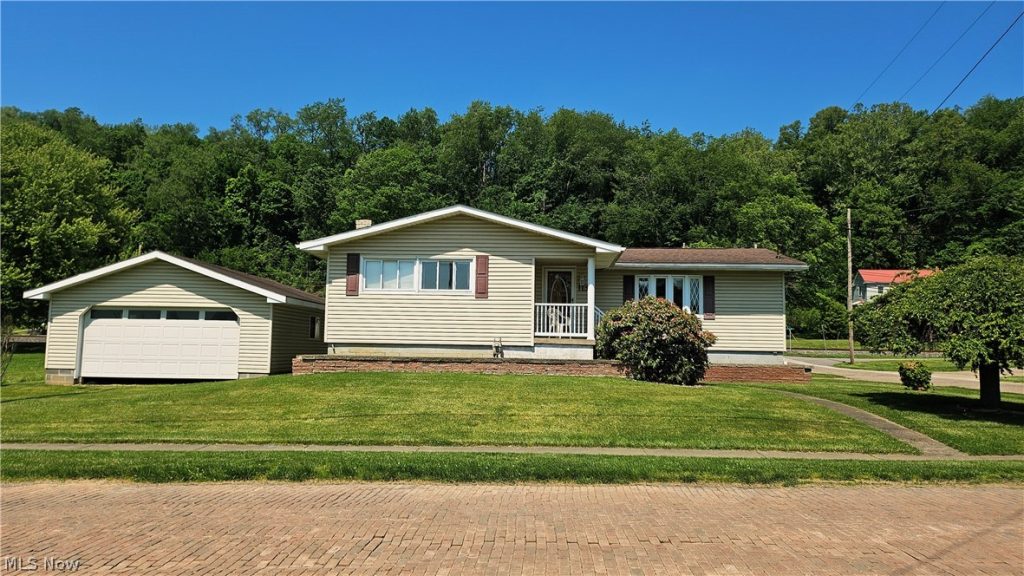 113 Main Street, Rayland, OH