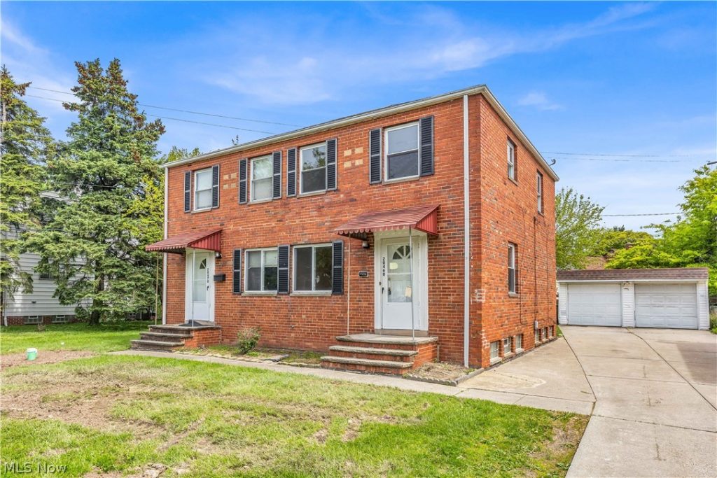 20470 Lake Shore Boulevard, Euclid, OH