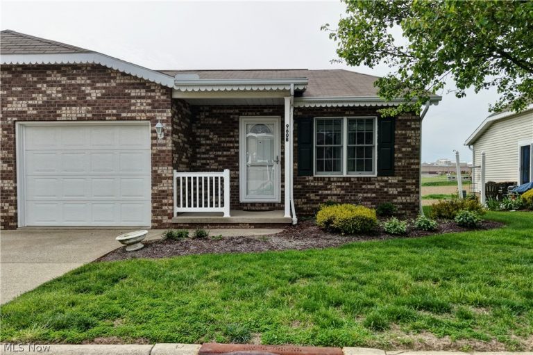 960B Mcdonald Drive, Sugarcreek, OH, 44681