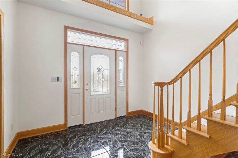 6065 Saint Elia Court, Canfield, OH - Photo 3